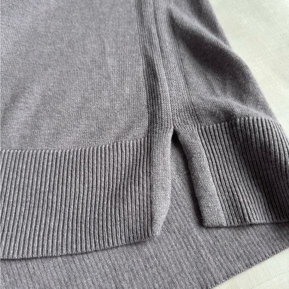 Loft Outlet, Size S, 53% Cotton, 40% Rayon, 7% Nylon - Picture 9 of 9